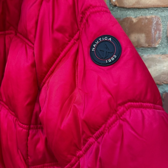 Nautica Women's Red Puffer Jacket with Removable Hood ~ XL - Picture 2 of 6